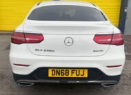 Mercedes Benz 2.1 GLC 220d AMG Line Coupe 5dr Diesel G-Tronic+ 4MATIC Euro 6