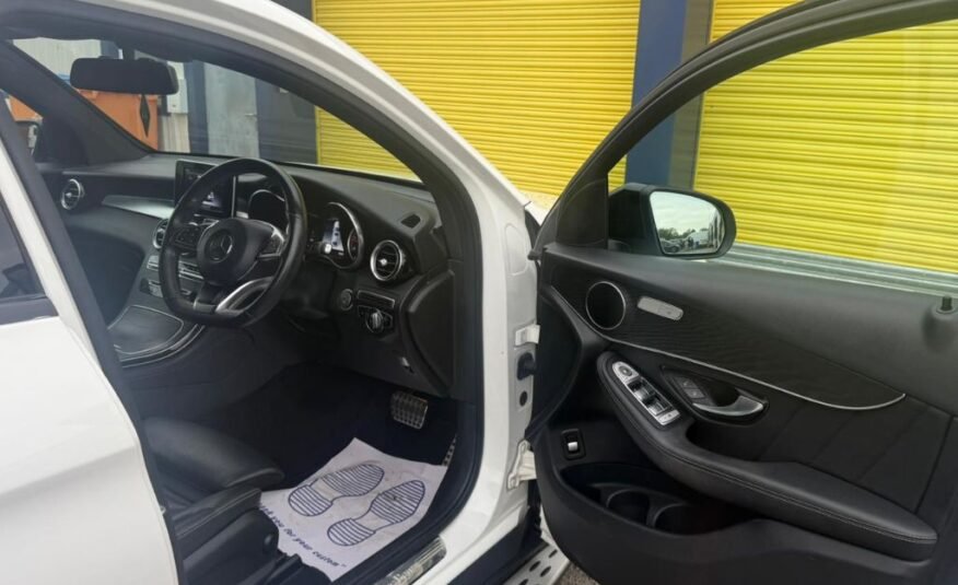 Mercedes Benz 2.1 GLC 220d AMG Line Coupe 5dr Diesel G-Tronic+ 4MATIC Euro 6